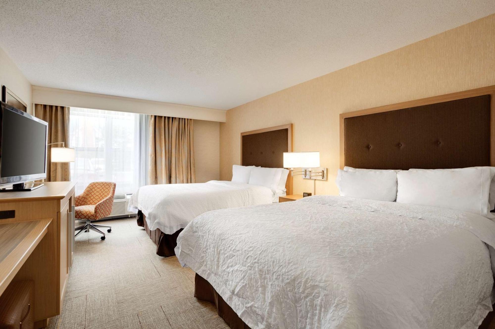 Hampton Inn & Suites Cleveland-Independence Ngoại thất bức ảnh